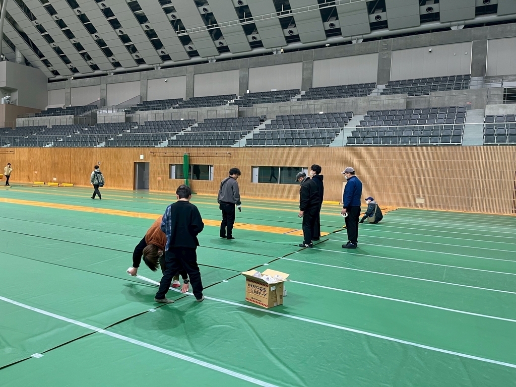 養生シート敷き敷きパーティー！